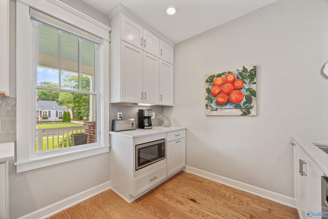 2610 Poincianna Street SE, Huntsville, AL 35801