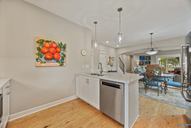 2610 Poincianna Street SE, Huntsville, AL 35801