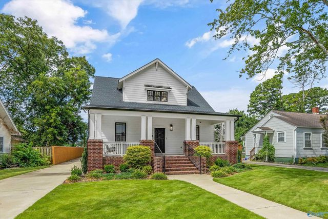 2610 Poincianna Street SE, Huntsville, AL 35801