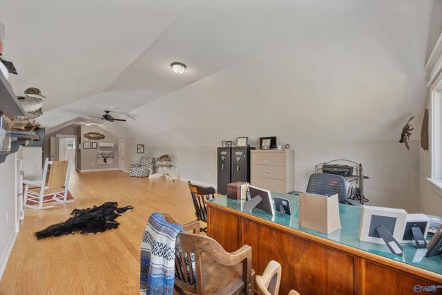 2610 Poincianna Street SE, Huntsville, AL 35801