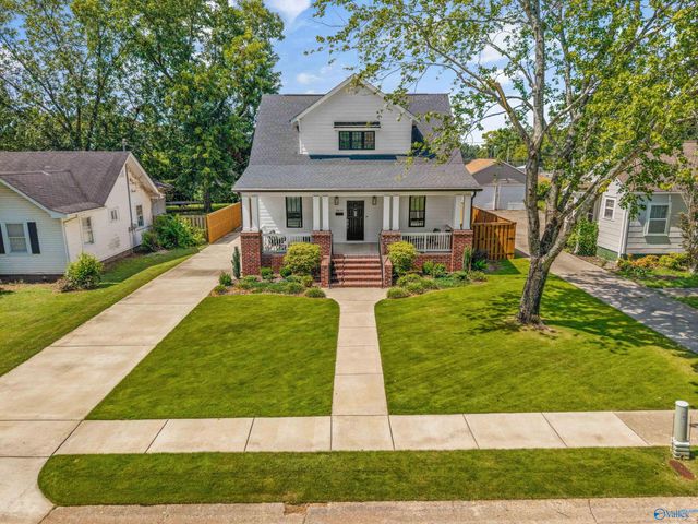2610 Poincianna Street SE, Huntsville, AL 35801