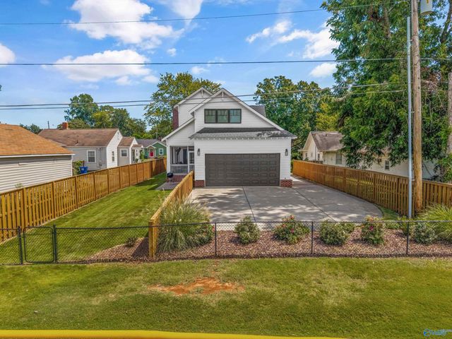2610 Poincianna Street SE, Huntsville, AL 35801