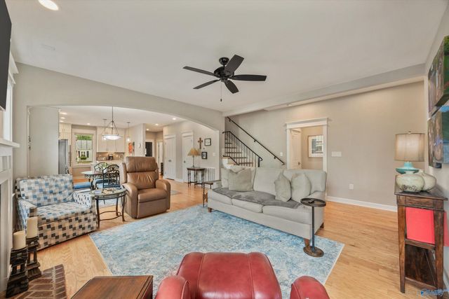 2610 Poincianna Street SE, Huntsville, AL 35801