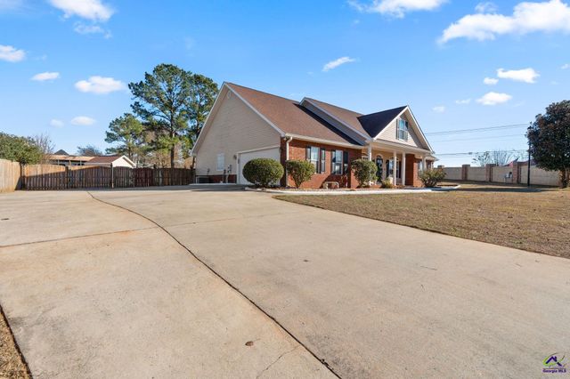 101 Bay Laurel Circle, Warner Robins, GA 31088