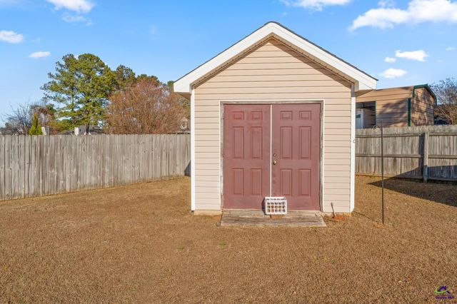 101 Bay Laurel Circle, Warner Robins, GA 31088