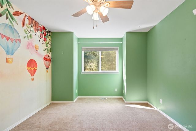 5662 Hicks Ave NE, Bremerton, WA 98311