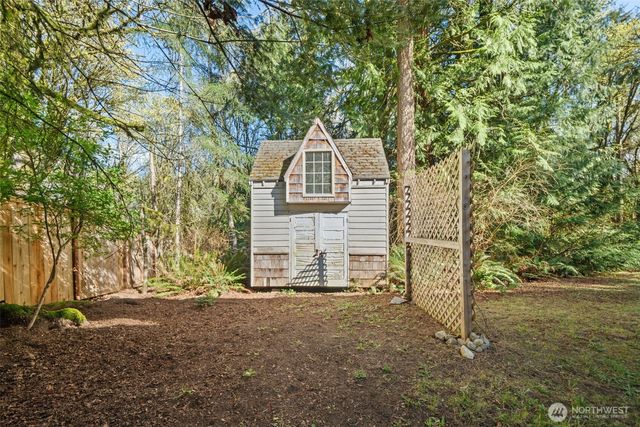5662 Hicks Ave NE, Bremerton, WA 98311