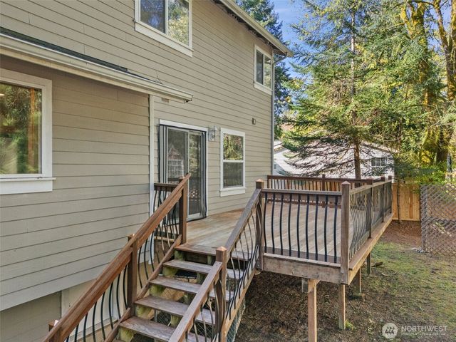 5662 Hicks Ave NE, Bremerton, WA 98311