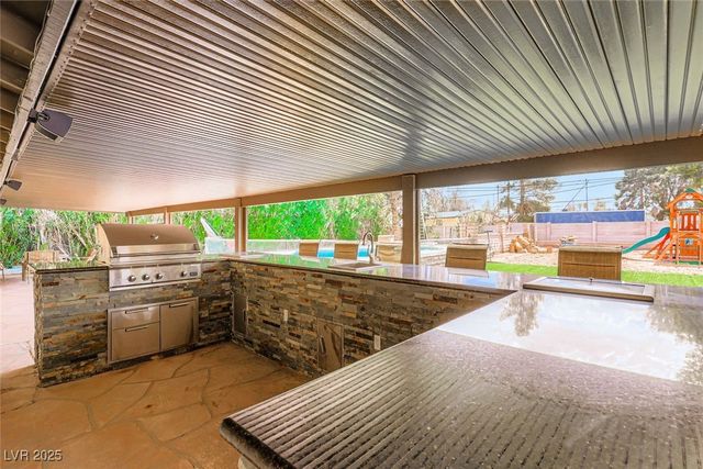 4465 Emerald Avenue, Las Vegas, NV 89120