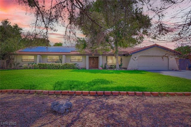 4465 Emerald Avenue, Las Vegas, NV 89120