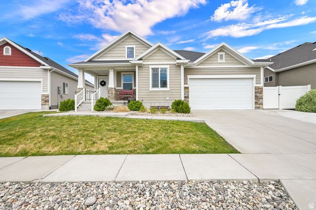 464 S HARMONY DR, Layton, UT 84041
