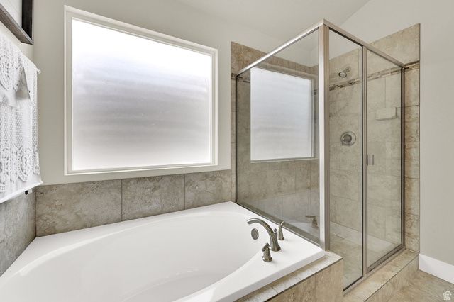 464 S HARMONY DR, Layton, UT 84041