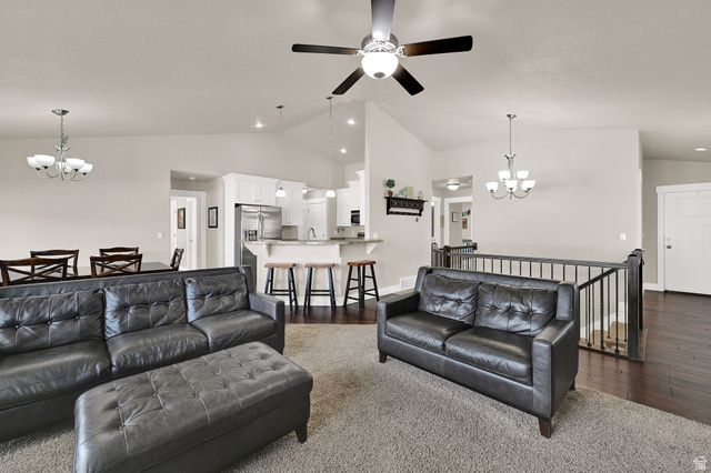 464 S HARMONY DR, Layton, UT 84041