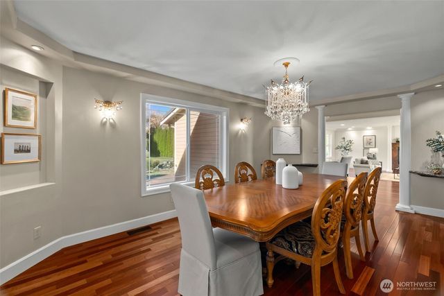 3725 Hollywood Drive NE, Olympia, WA 98516