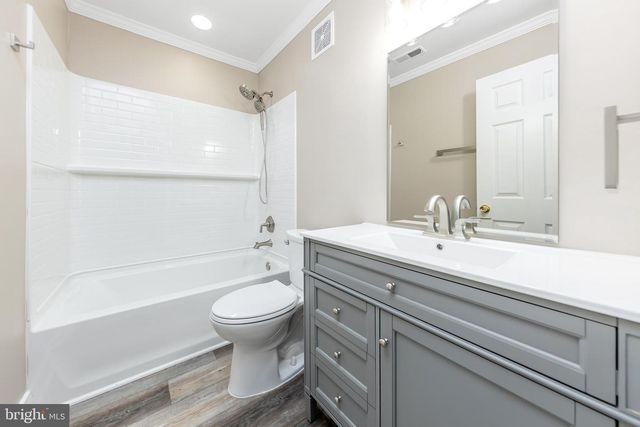 401A CYPRESS POINT CIR, Mount Laurel, NJ 08054