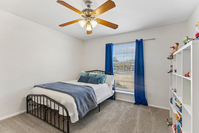 6005 La Mesa ST, Lago Vista, TX 78645