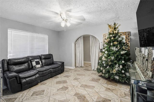 8830 Brackley Lane, Houston, TX 77088