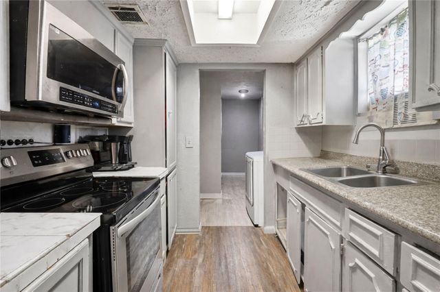 8830 Brackley Lane, Houston, TX 77088