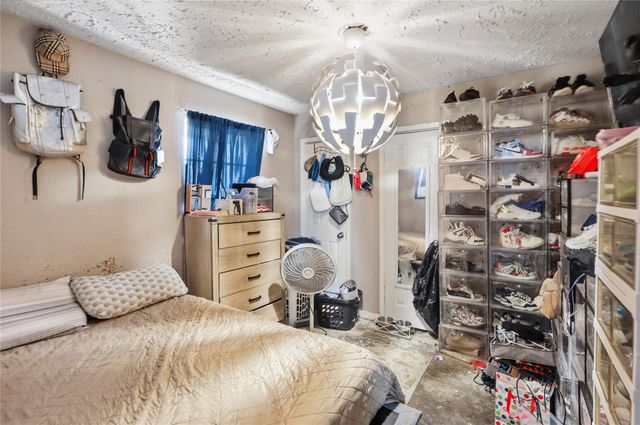 8830 Brackley Lane, Houston, TX 77088