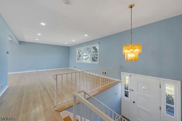 162 Grove Ave, Verona Twp., NJ 07044
