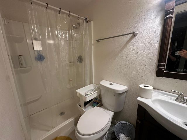 10040 62ND STREET N, Pinellas Park, FL 33782
