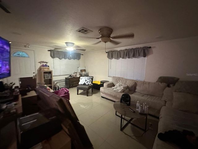 10040 62ND STREET N, Pinellas Park, FL 33782