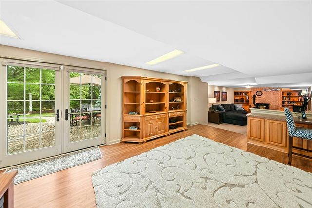 1830 Pear Court, Upper Macungie Twp, PA 18051