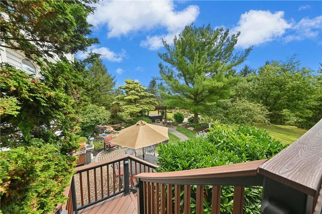 1830 Pear Court, Upper Macungie Twp, PA 18051