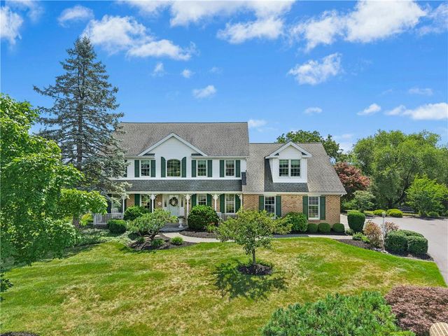 1830 Pear Court, Upper Macungie Twp, PA 18051