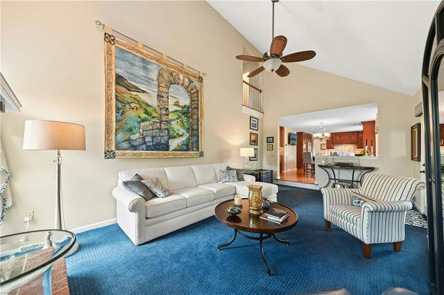 1830 Pear Court, Upper Macungie Twp, PA 18051