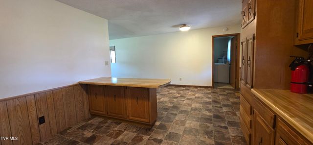 141 Mayfield Drive, Elizabethton, TN 37643