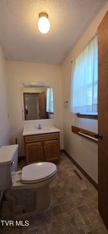 141 Mayfield Drive, Elizabethton, TN 37643