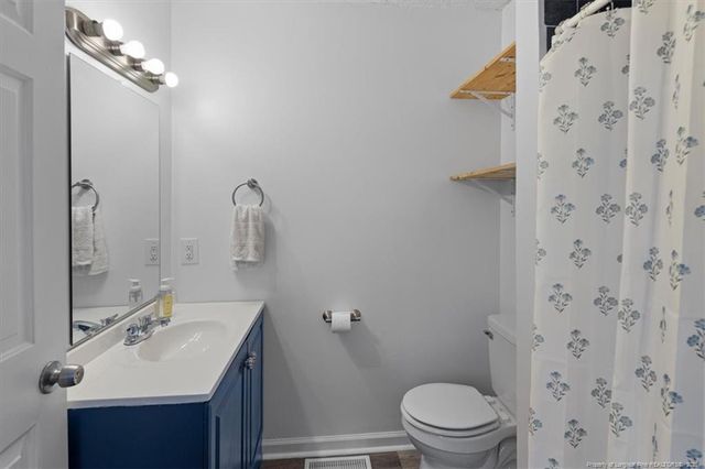 137 Fullers Way, Aberdeen, NC 28315