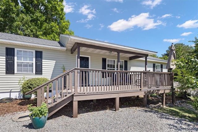 137 Fullers Way, Aberdeen, NC 28315