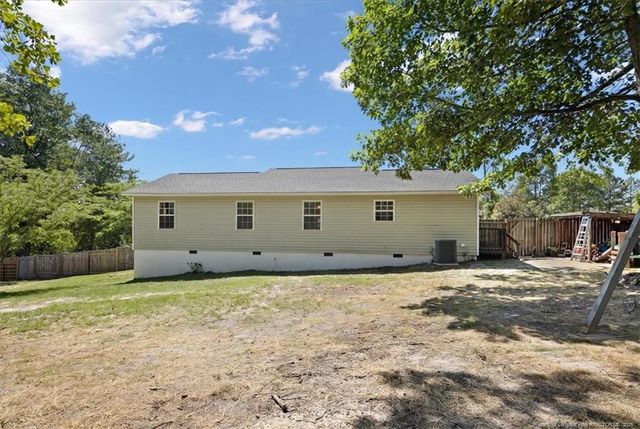 137 Fullers Way, Aberdeen, NC 28315