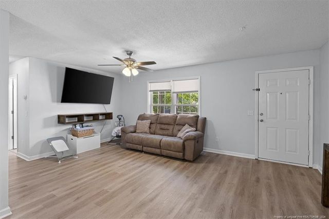 137 Fullers Way, Aberdeen, NC 28315