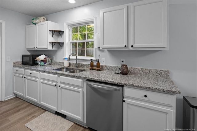 137 Fullers Way, Aberdeen, NC 28315