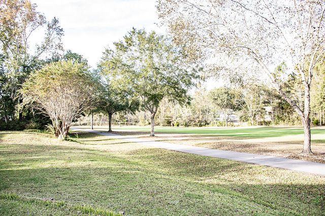 112 Golf Course Drive, Crestview, FL 32536