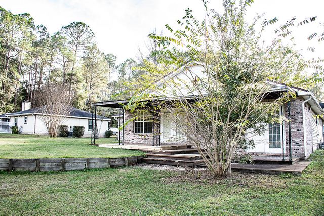 112 Golf Course Drive, Crestview, FL 32536