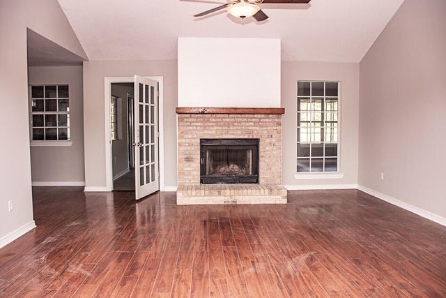 112 Golf Course Drive, Crestview, FL 32536