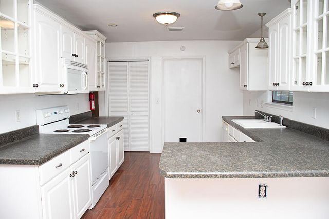 112 Golf Course Drive, Crestview, FL 32536