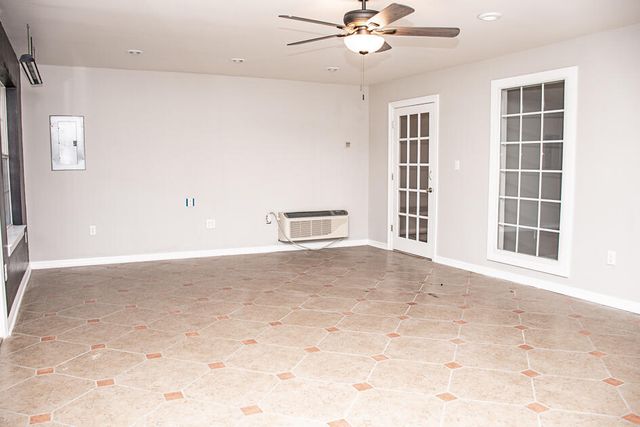 112 Golf Course Drive, Crestview, FL 32536