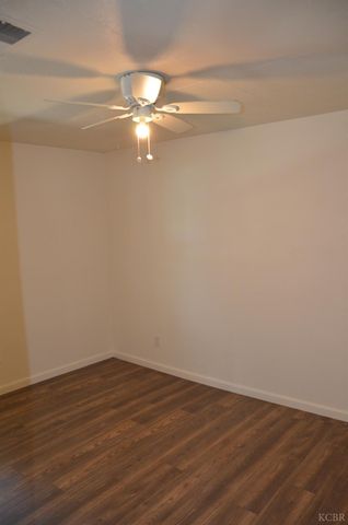 237 Smith Avenue, Lemoore, CA 93245