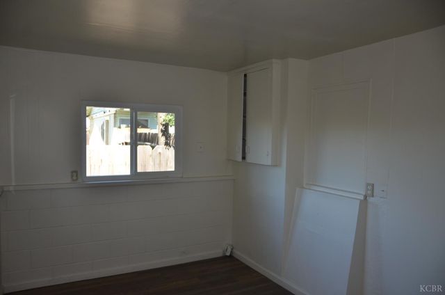 237 Smith Avenue, Lemoore, CA 93245