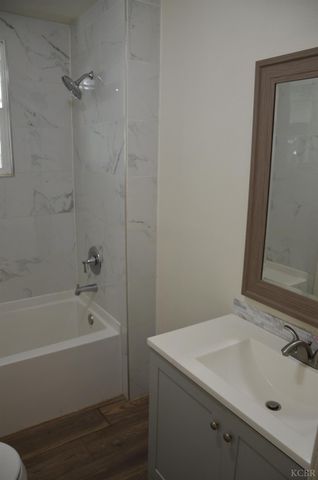 237 Smith Avenue, Lemoore, CA 93245