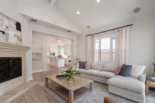 5123 Elsby Avenue, Dallas, TX 75209