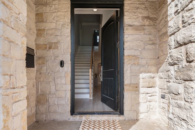 5123 Elsby Avenue, Dallas, TX 75209