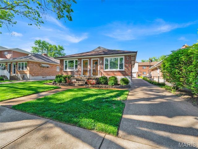 6264-6266 Sunshine Drive, St Louis, MO 63109