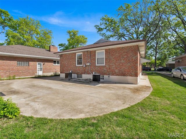 6264-6266 Sunshine Drive, St Louis, MO 63109