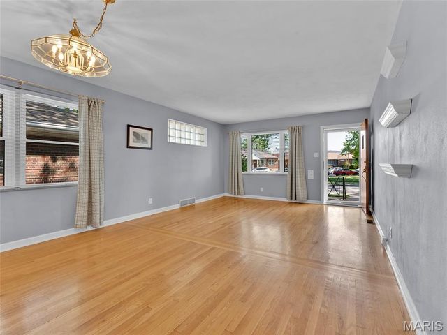 6264-6266 Sunshine Drive, St Louis, MO 63109
